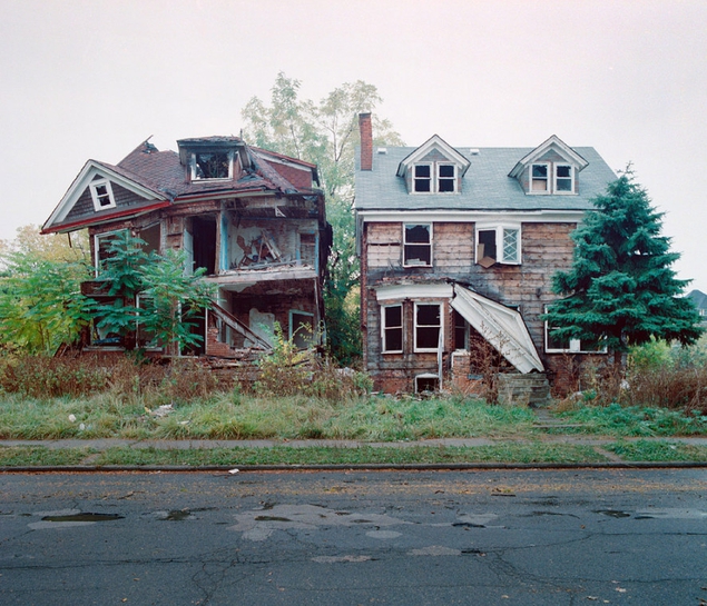 מתוך פרוייקט צילומים של בתים נטושים בדטרויט (credit: Kevin Bauman)